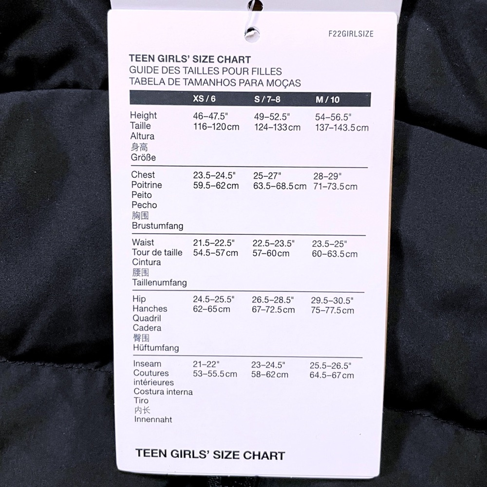 The North Face Girls’ Baltic Reversible Down Black Puffer Jacket - Picture 10 of 15